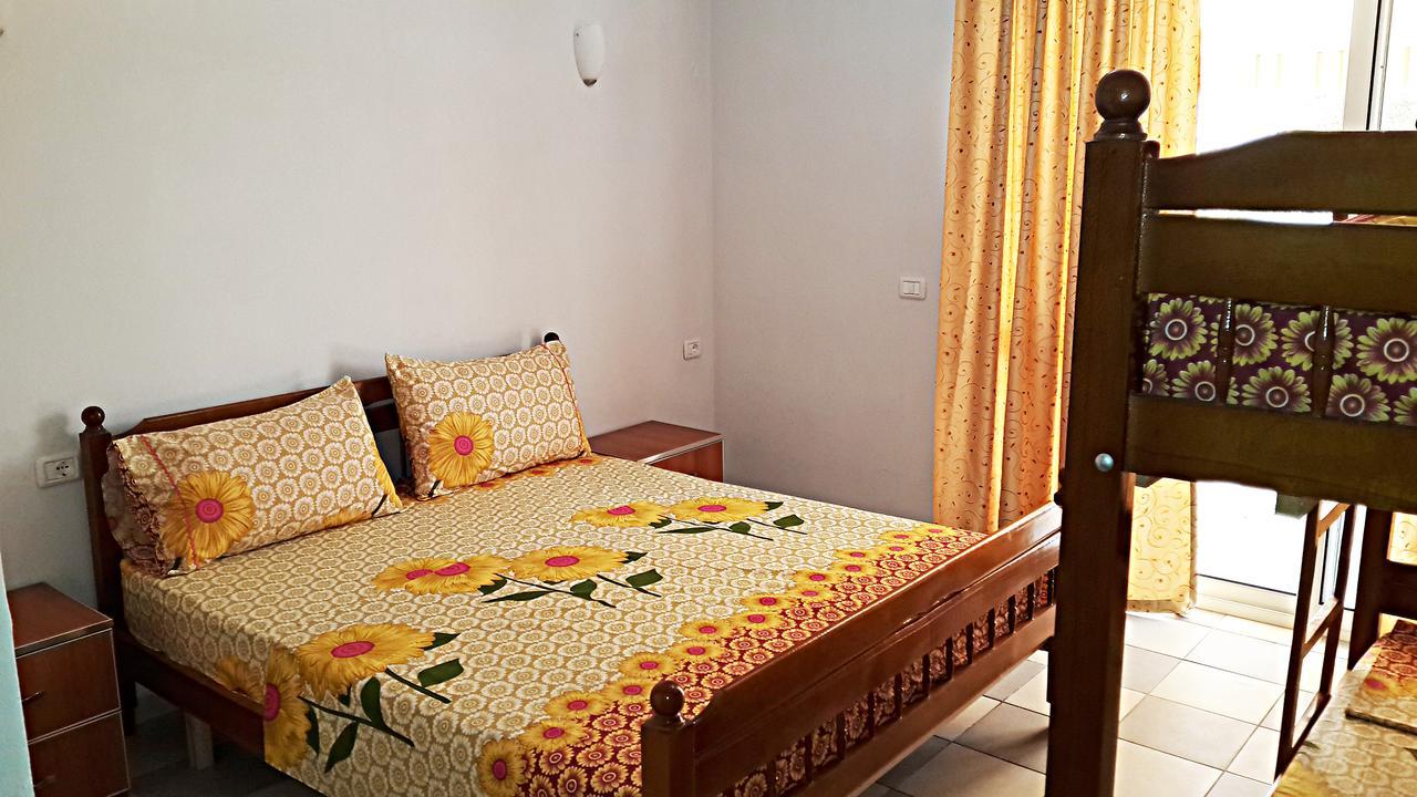 Hotel Aquarius Velipojë 外观 照片